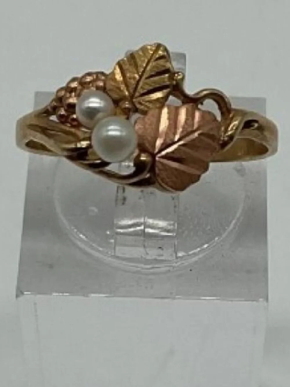 CCO Coleman Company 10K Two Toned Gold Double Pearl Ring Grape Leaves Size 7.5